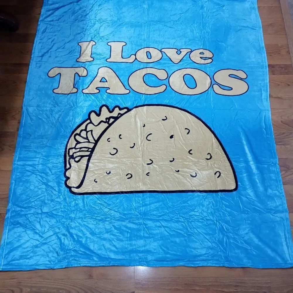 I Love Tacos Throw Blanket